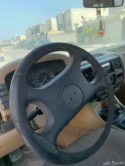 جيب لاند روفر دسكفري موديل 98 index