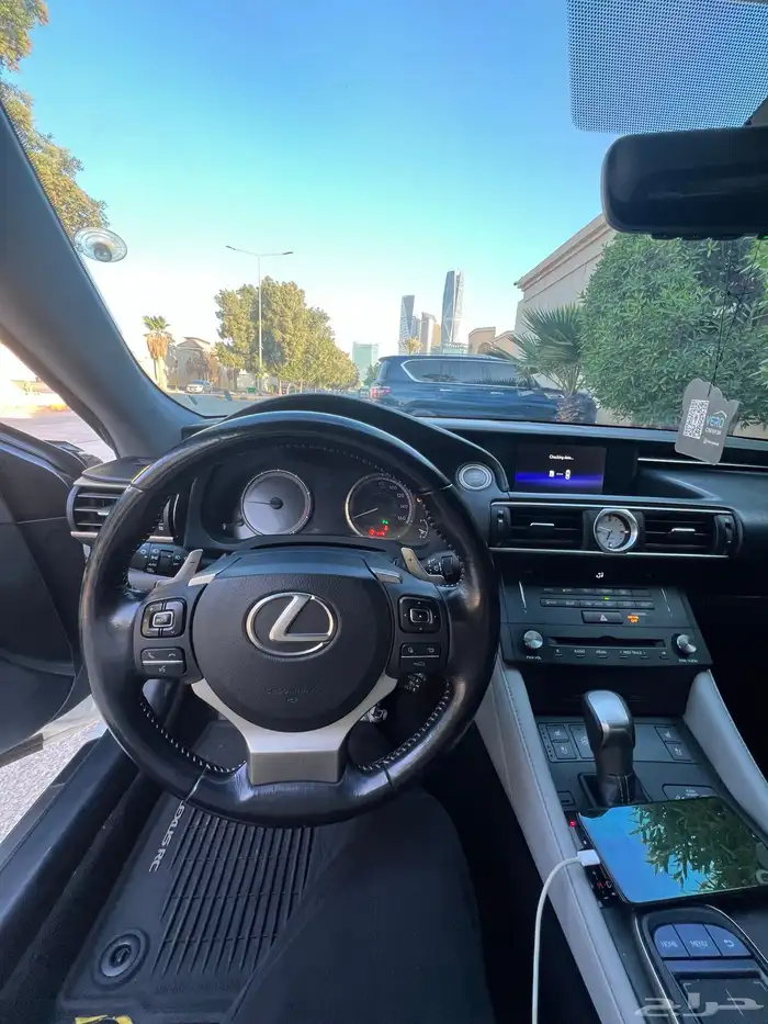 لكسزز RC350 8