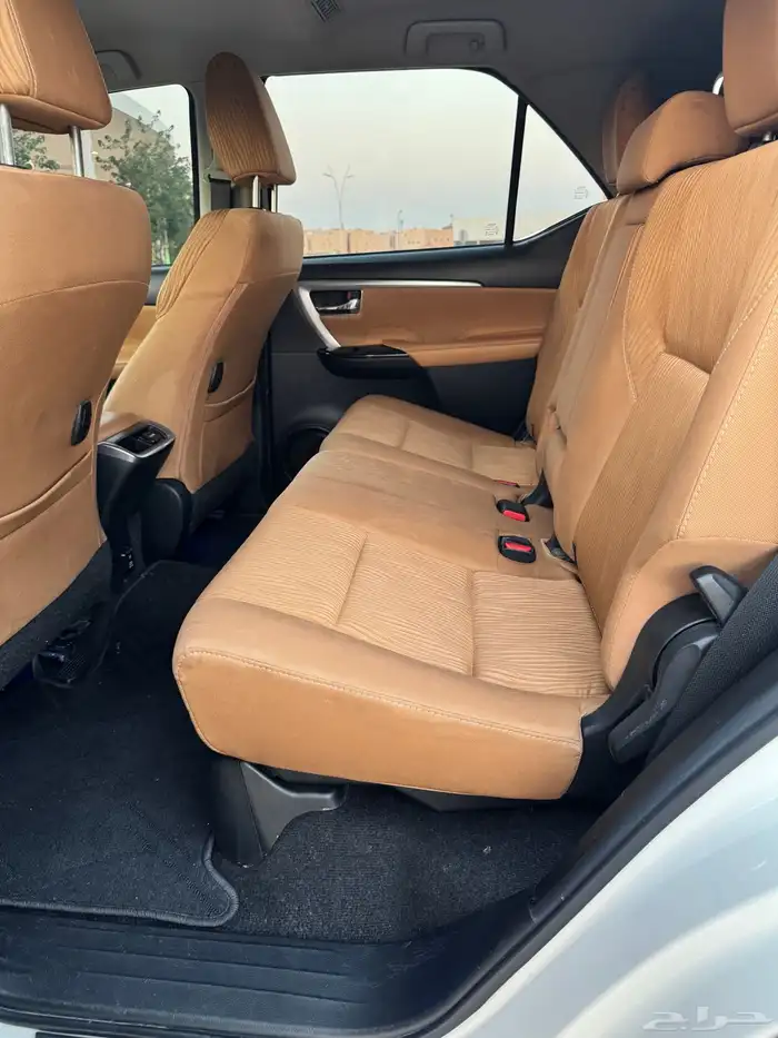 فورتشنر 2022 6 سلندر VX 42