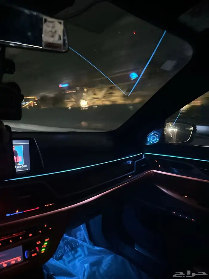 bmw 740li M بحالة الوكالة 26