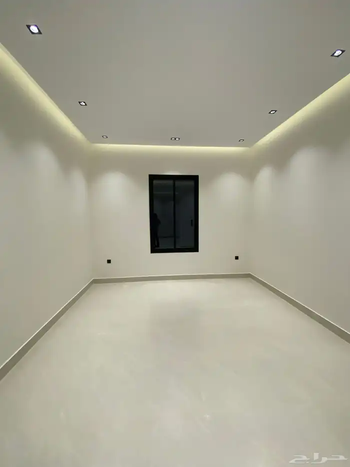 للبيع فيلا روف مع ملحق تشطيب فاخر 9غرف بالمحاله820الف 14