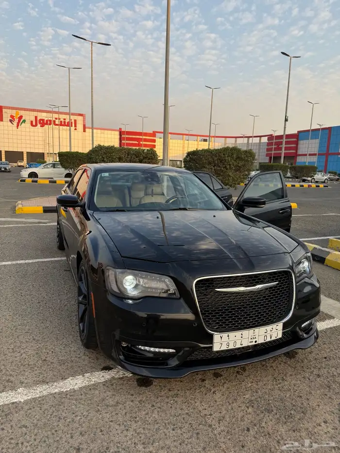 كرايلسر 2016 نظيفة جدآ 12