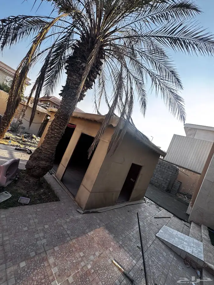 خيمة ثابتة للبيع بكامل تجهيزاتها 1