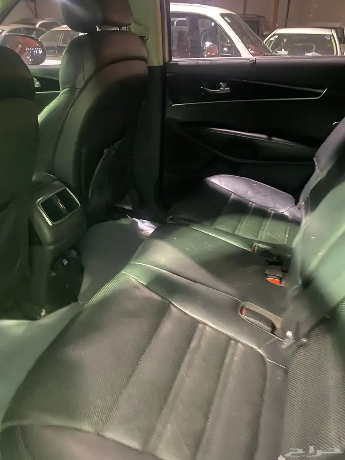 سياره كياء سورنتو 3