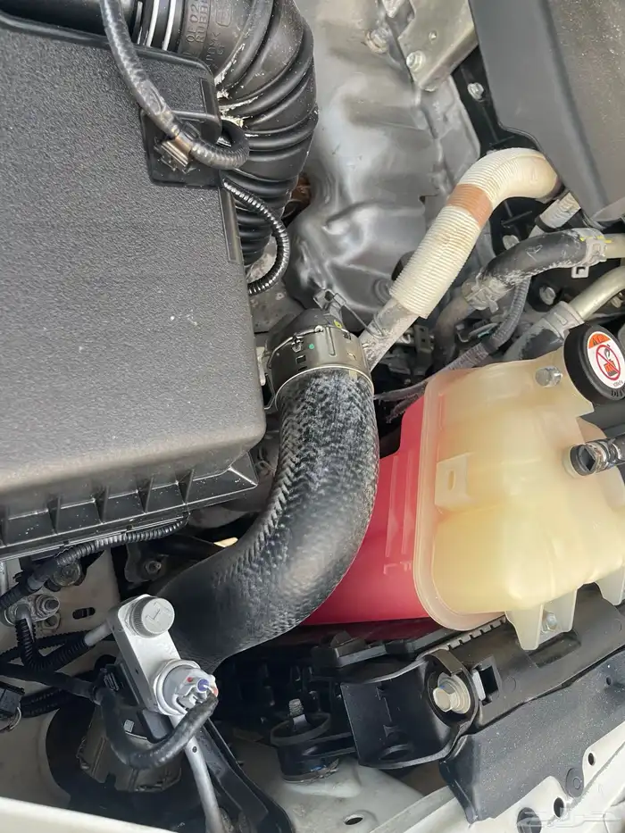 للبيع السيارة هايلكس ديزل دبل موديل 2023 ممشي 145 17