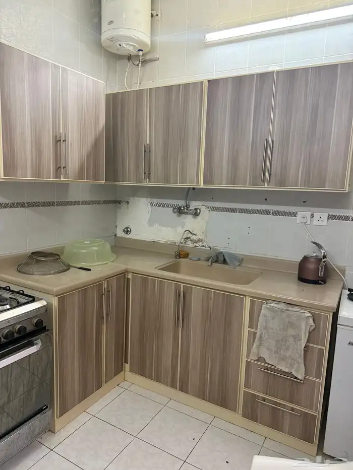 اثاث دولاب مطبخ دولاب ملابس وثلاجه 3