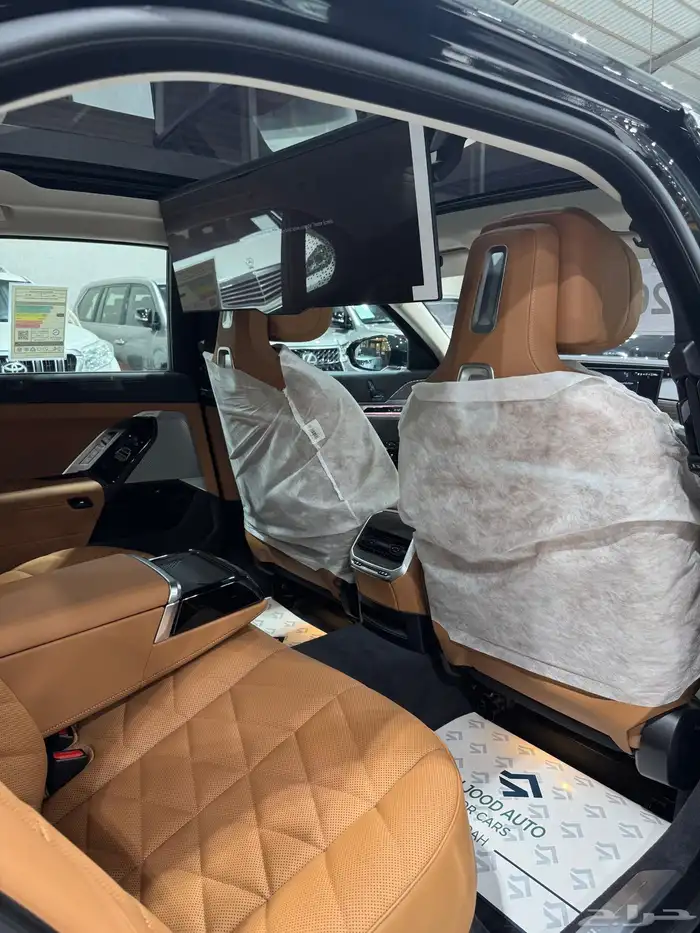 BMW 735i 2026 افضل الاسعار ضمان وصيانة مجانية 10