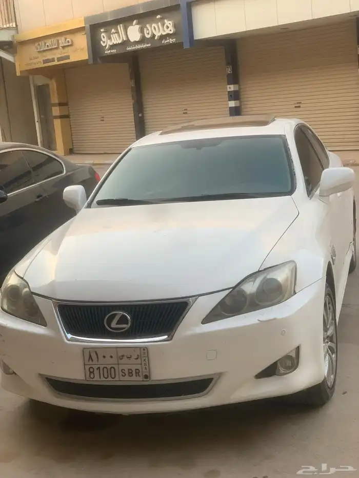 لكزس IS300 موديل 2008 للبيع 18
