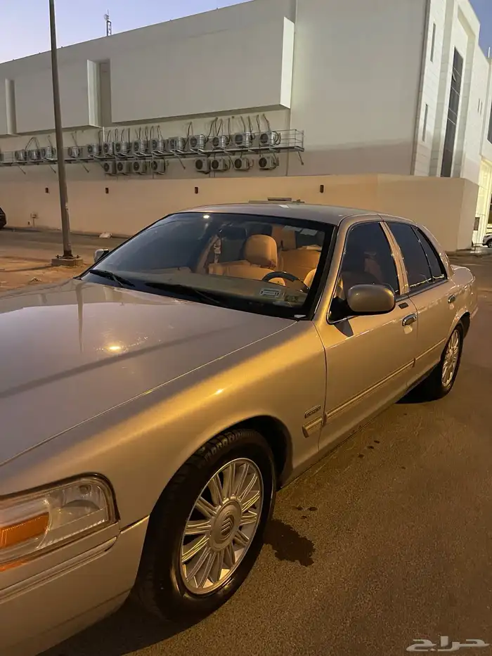 فورد ماركيز 2010 20