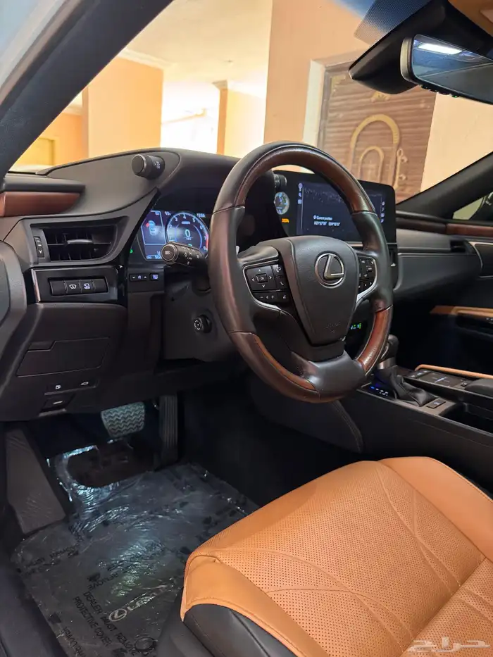 لكزس ES 350 2022 فل DD 28
