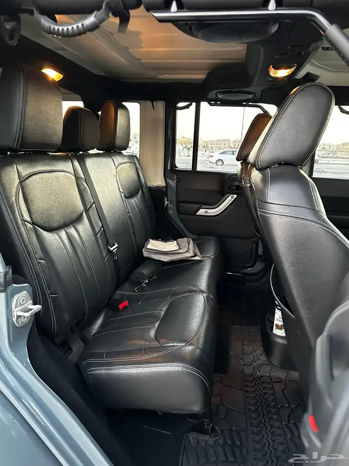 جييب رانجلر صحارى 2015 10