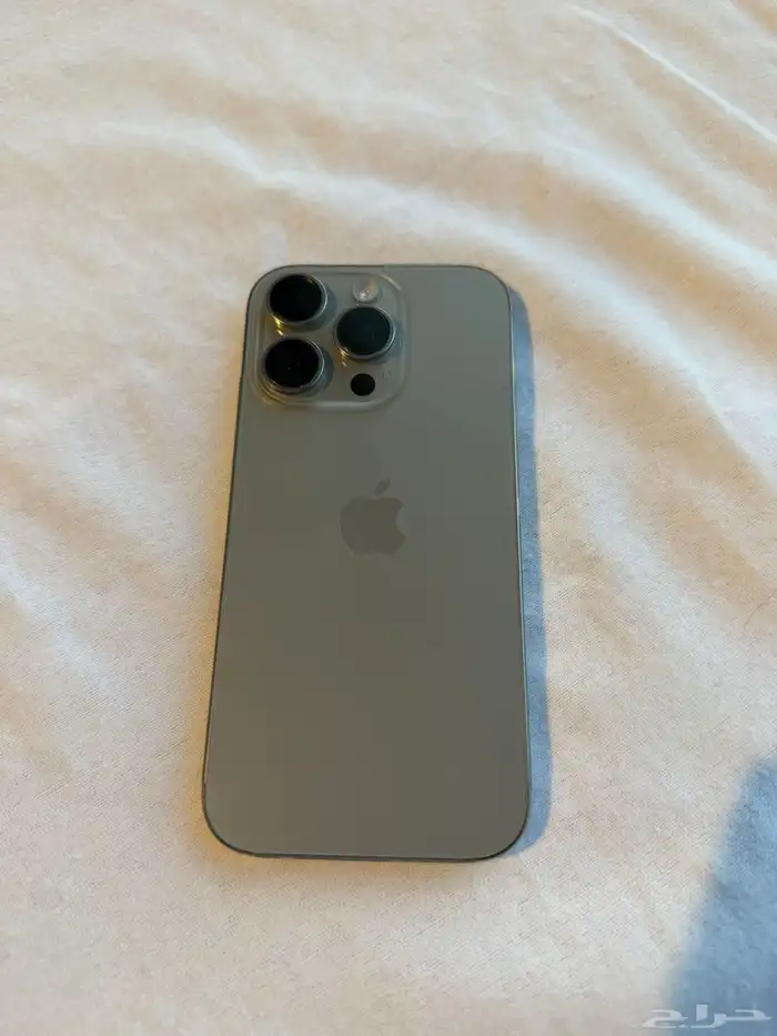 ايفون 16 برو 128 نضيف جدن جدن بطارية 100 0