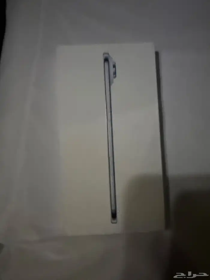 ايفون 17 اير 256 اللون ازرق 0