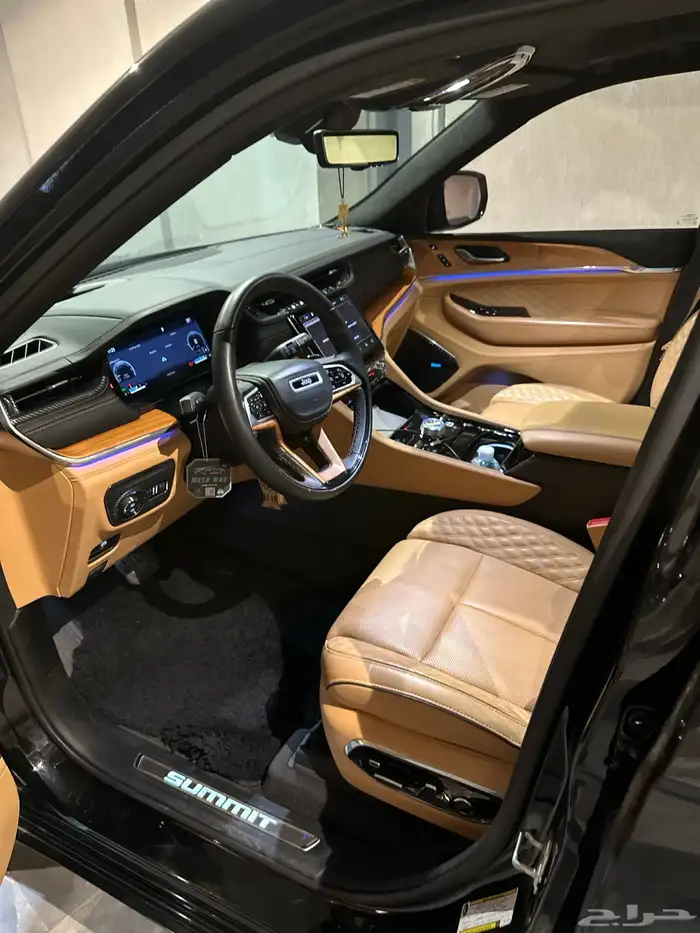 جيب جراند شيروكي 6