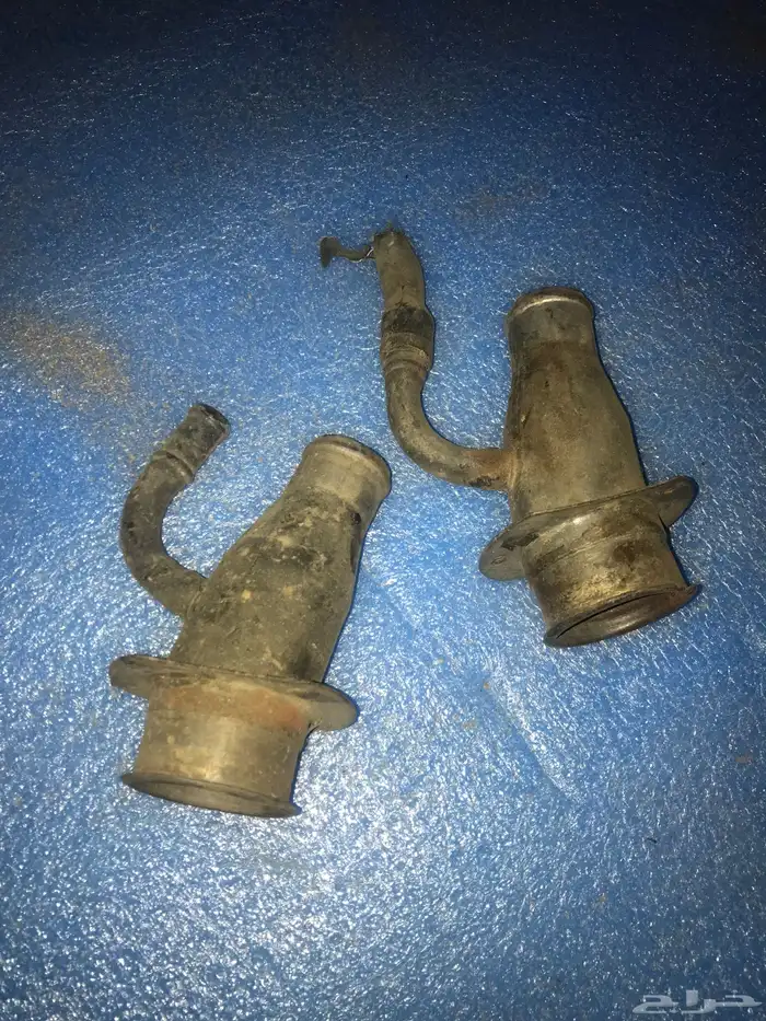 للبيع حلق توانك جمس يمين ويسار سبعينات 0