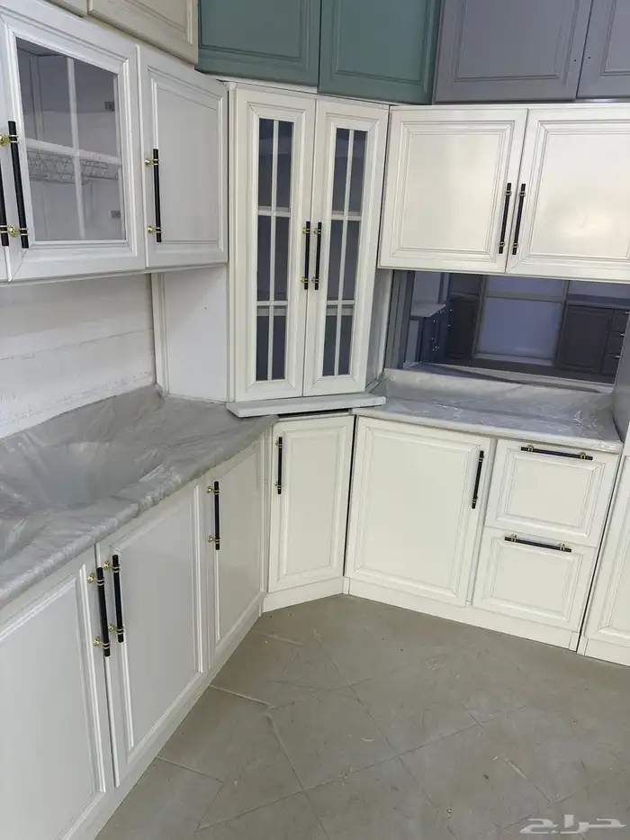 خزانة مطبخ بطول 7 أمتار جاهز للاستخدام  جديد تمام ا 3