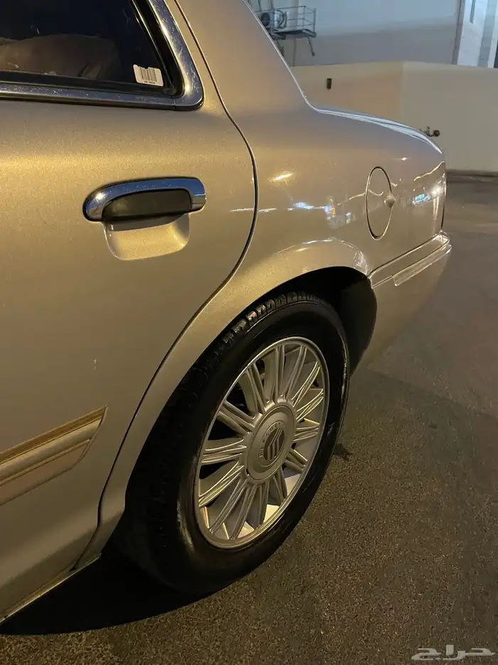 فورد ماركيز 2010 31