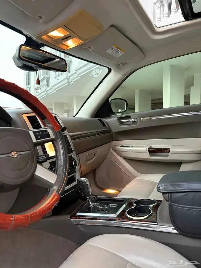 كرايزلر 2010 v6 اسود 33