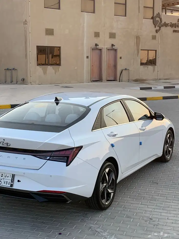 هيونداي ألنترا قمة في التميز 6