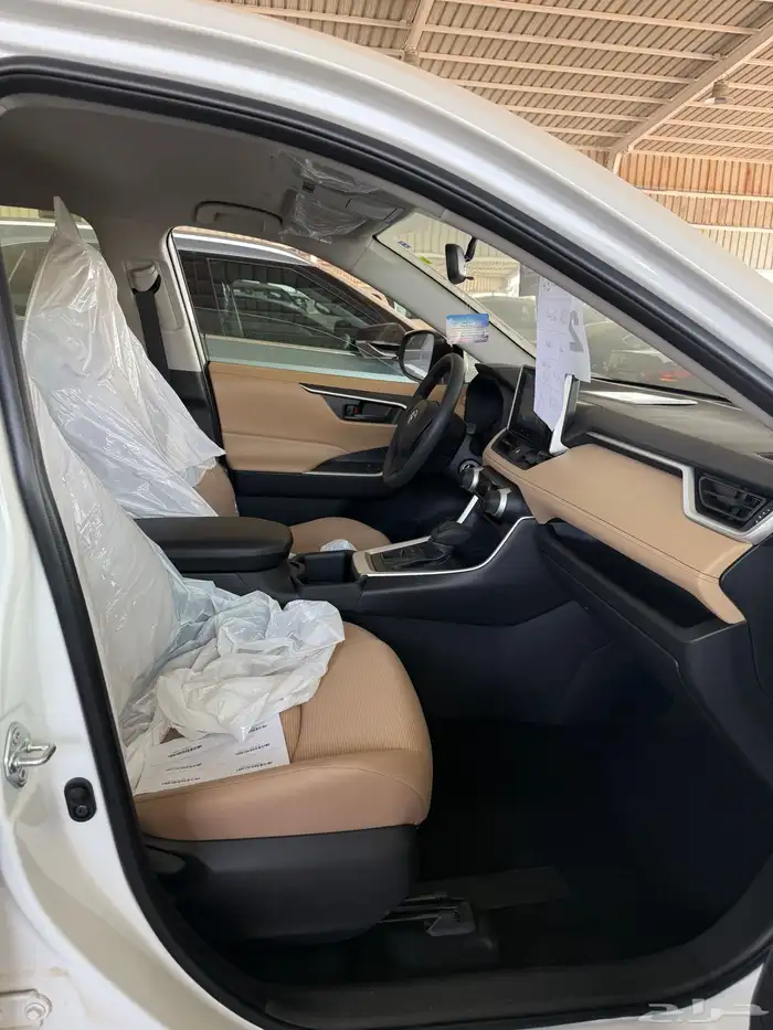 تويوتا راف فور موديل 2024 5