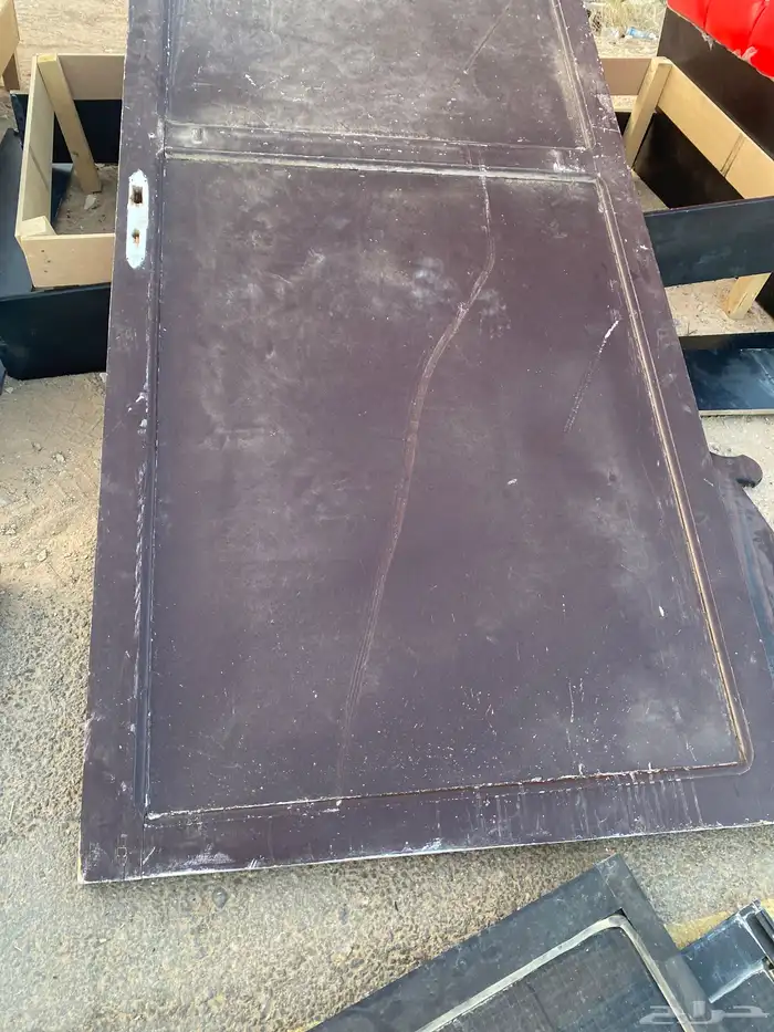 باب الخشب عدد 7 نظيف قديمه 2