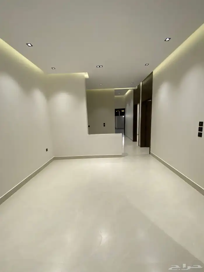 للبيع فيلا روف مع ملحق تشطيب فاخر 9غرف بالمحاله820الف 27