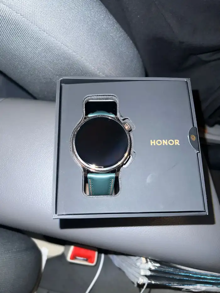 للبيع ساعة هونر وتش 4 برو 0