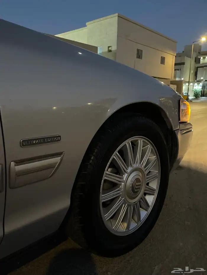 فورد ماركيز 2010 33