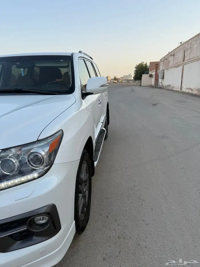 جيب لكزس 15 7