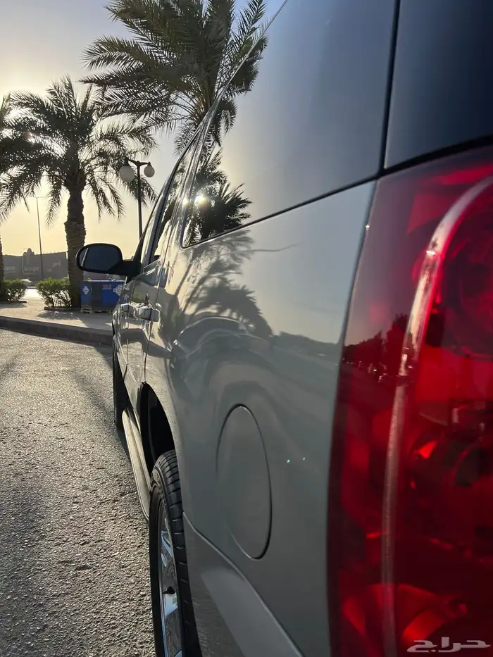 يوكن مخزن 2009 قصير بدي وكاله بدون دبل سعودي الجميح 6