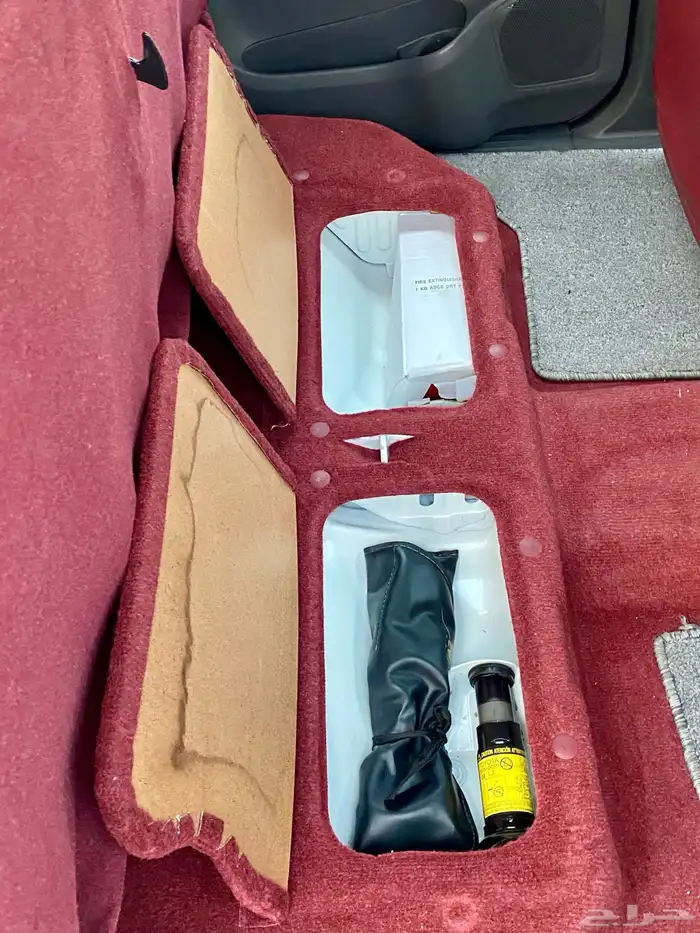 هايلوكس 2013 قير اتوماتيك (مخزن) 21