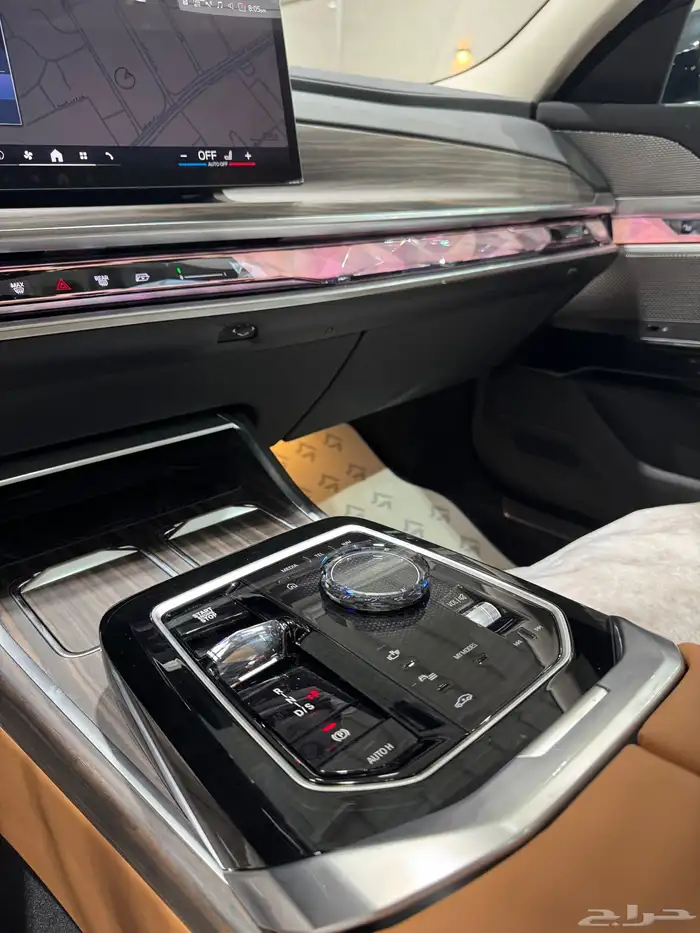 BMW 735i 2026 افضل الاسعار ضمان وصيانة مجانية 15