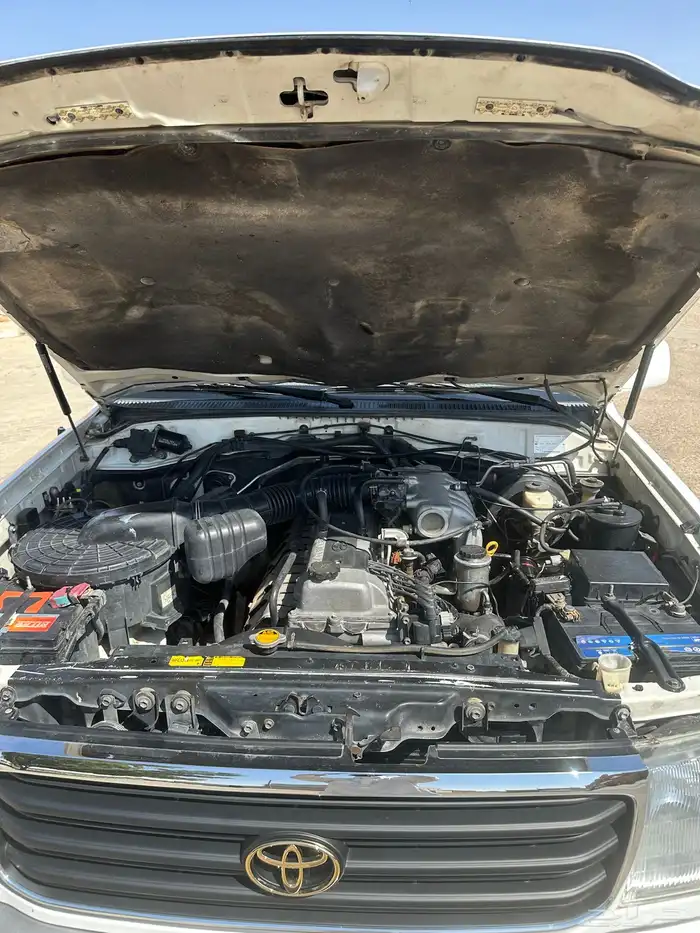 لاندكروزر قير عايدي فتحه دفلك 18