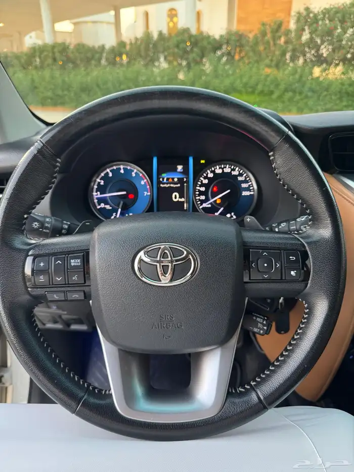 فورتشنر 2022 6 سلندر VX 37