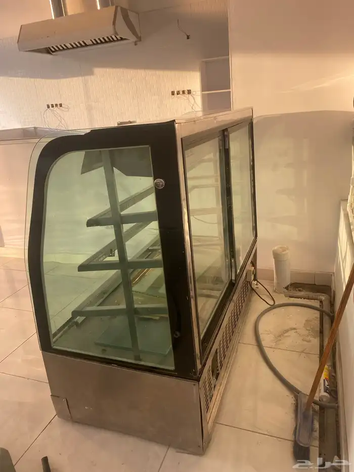 ثلاجة عرض مطاعم 1