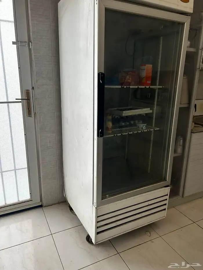 ثلاجه وفريزر نظيفات ويبردن للبيع 1