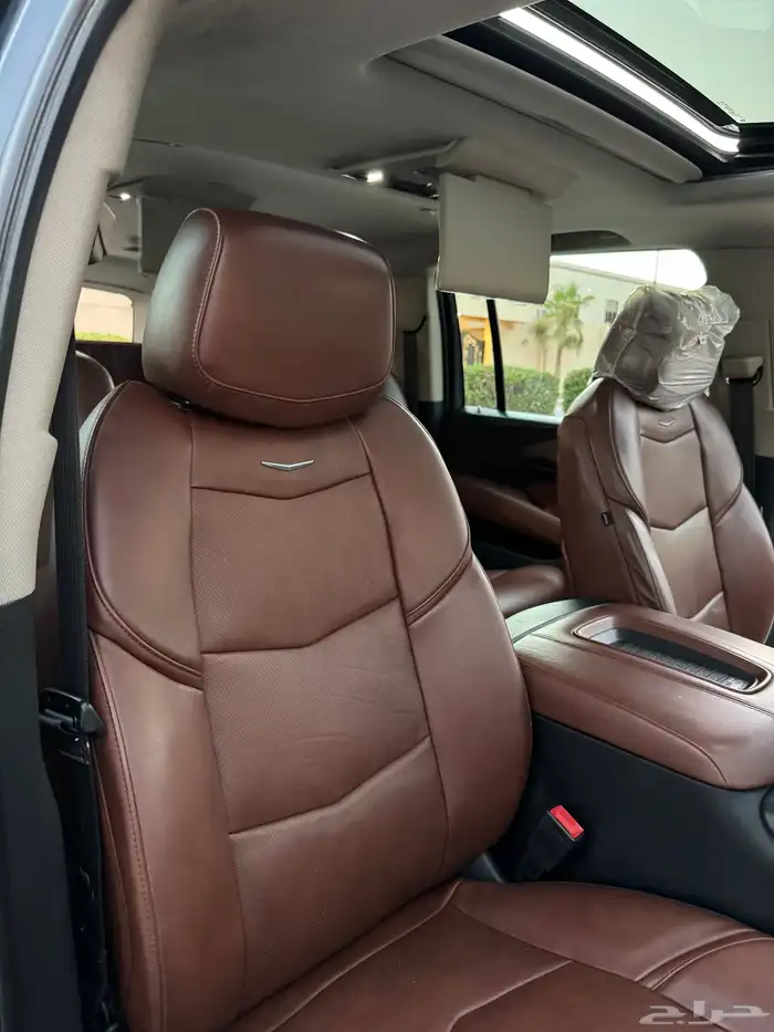 اسكاليد 2019 بريميوم (ملكي) الجميح نظيف جدا 59