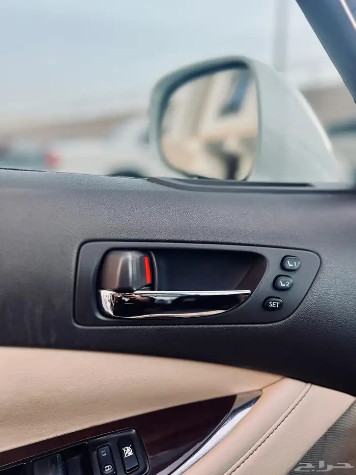 للبيع لكزس اي اس 350 2012 فل كامل 18