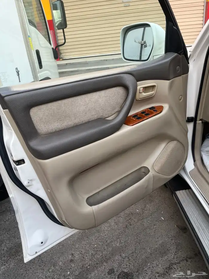 لاندكروزر 2005 6