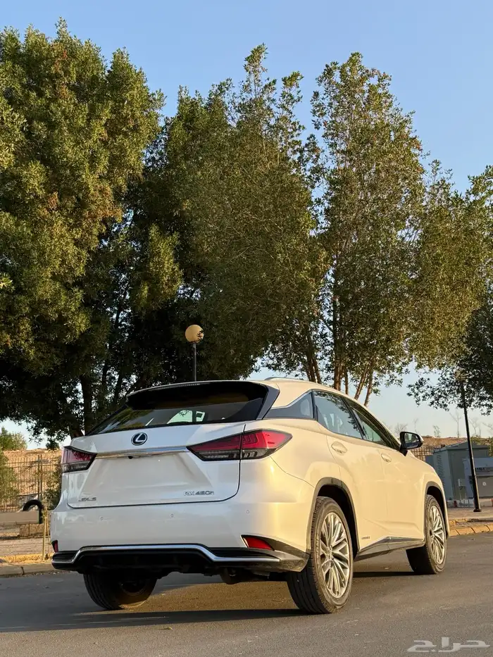 لكزس RX 450h موديل 2021 5