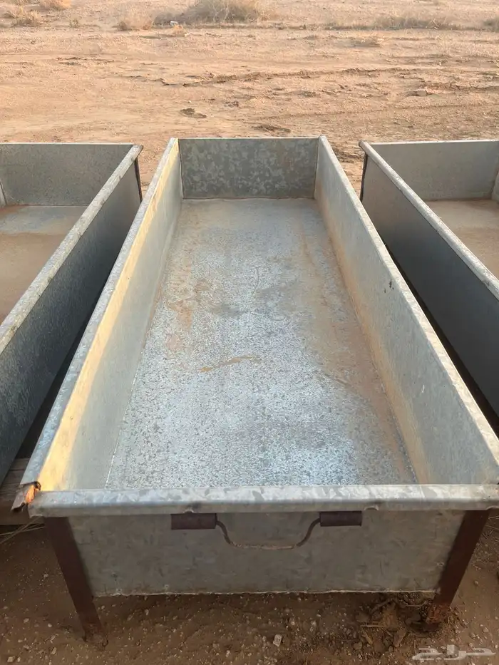 معالف حديد للبيع 1