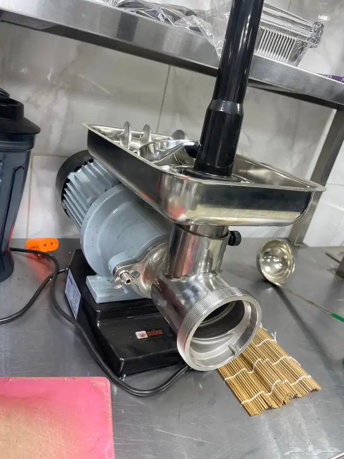 فرامة يونينو 1500 واط عمود أستيل لحم مشويات دقيق شبة جديد 2