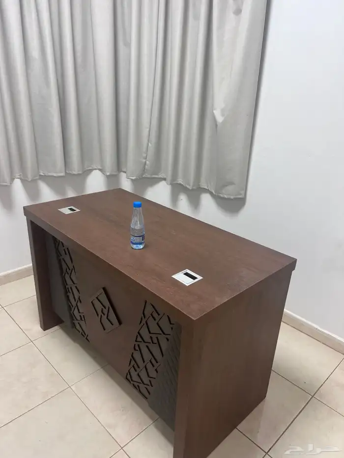 مكتبين جديدة لم تستخدم 0