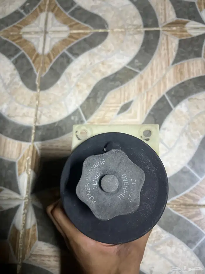 علبة زيت الدركسون حقة فورد علبة زيت الدركسون 1