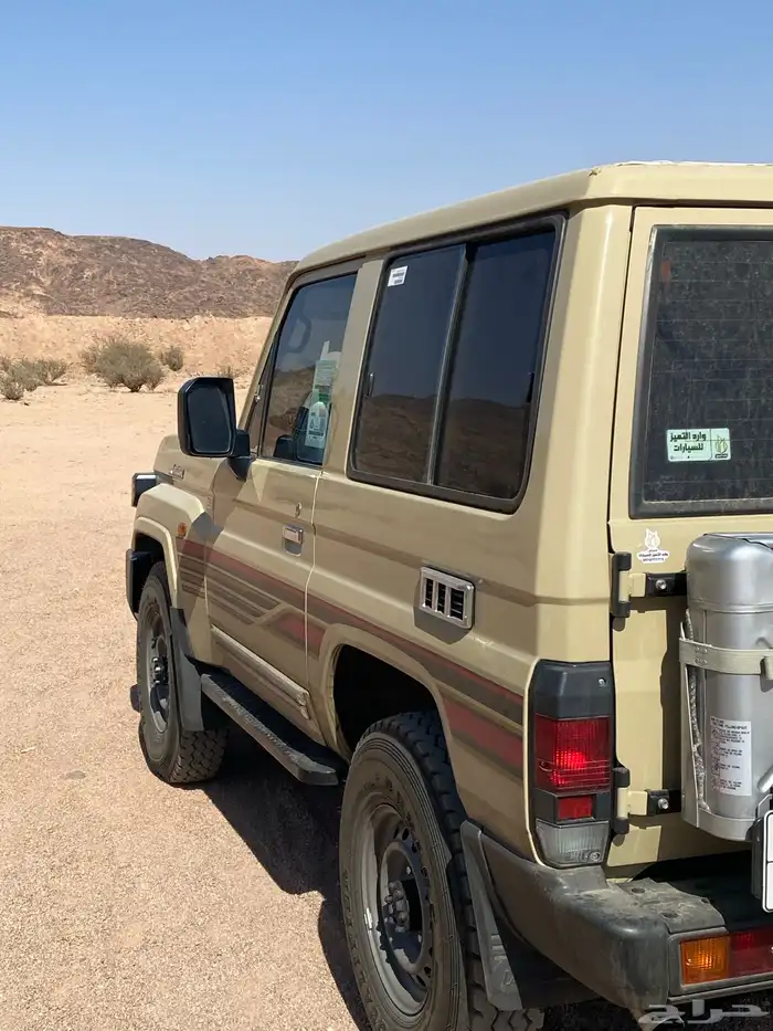 للبيع ربع 10