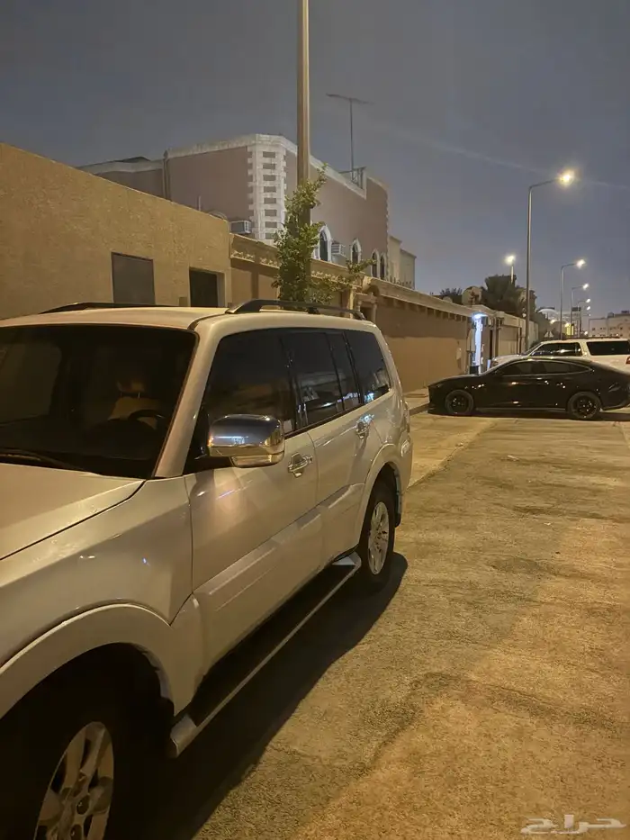 ميتسوبيشي باجيرو 2