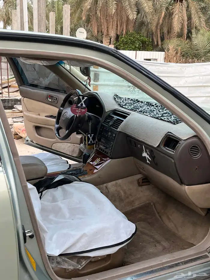 للبيع لكزاس 400 LS 11