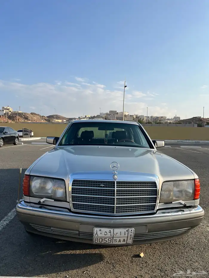 مرسدس 560 sel 1