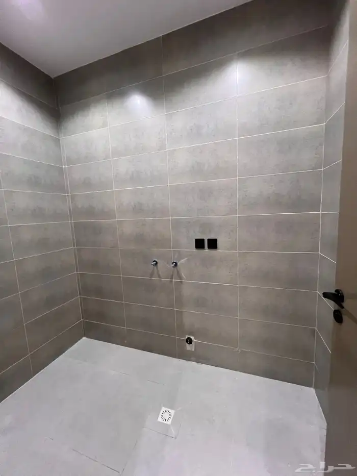 ارواف علويه وادوار ارضية حى الجوهره خميس مشيط 18