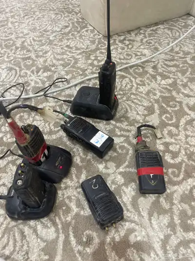 لاهل الهجن جهازين ركاب مع اجهزتها الاسلكيه index